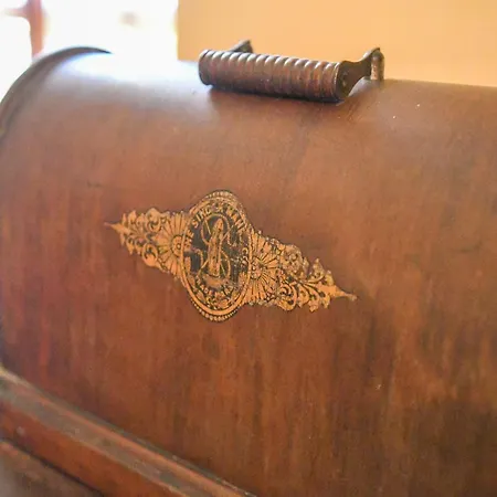 Large In A Stone 別荘